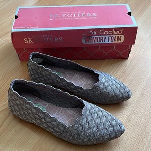 Skechers Women's, Cleo - Honeycomb Flat with Air-Cooled Memory Foam